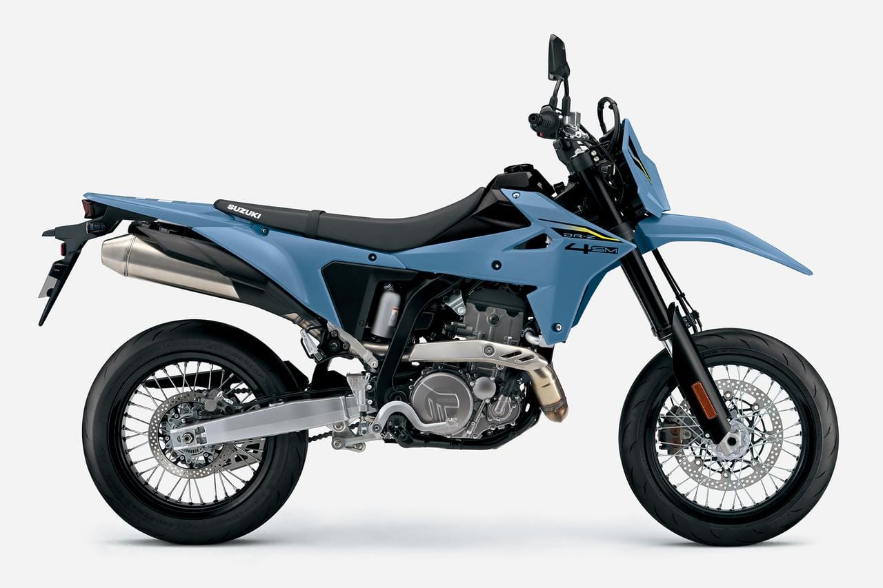 Detail bodi samping Suzuki DR-Z4SM 2026