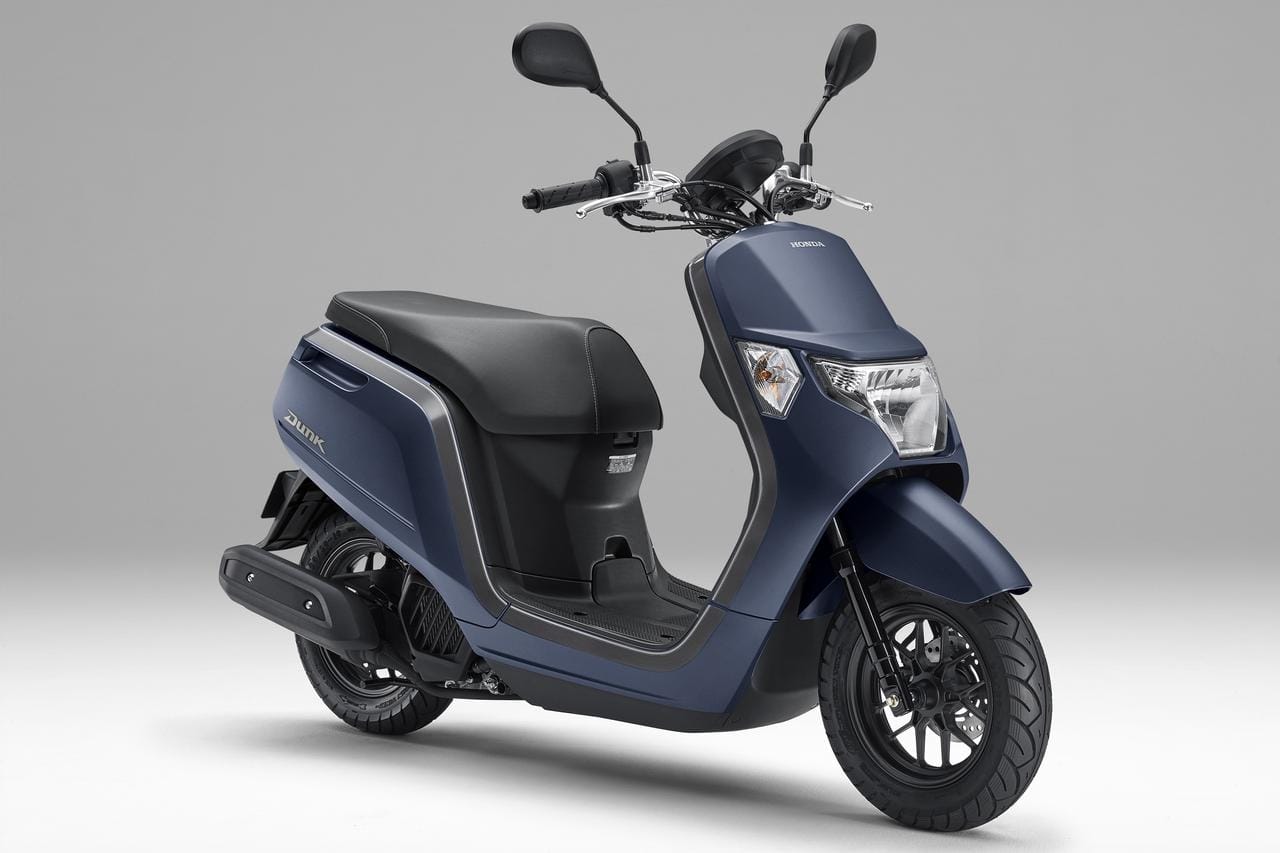 Detail mesin dan ban belakang Honda Dunk 2026 (Photo: Honda)