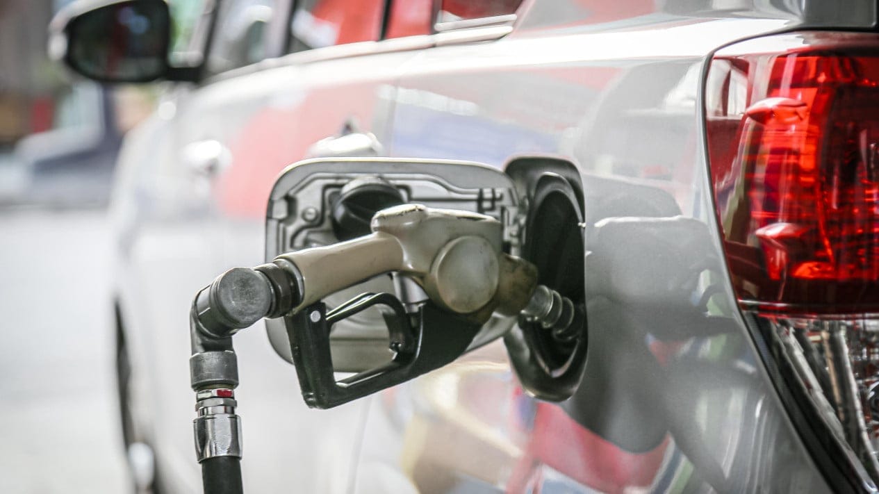 Metode Liter per 100 Kilometer Bongkar Salah Kaprah Soal Mobil Irit BBM