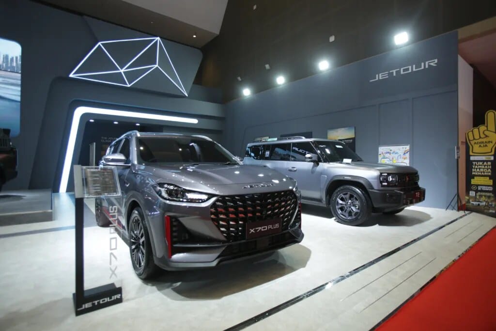 Jetour di pameran otomotif