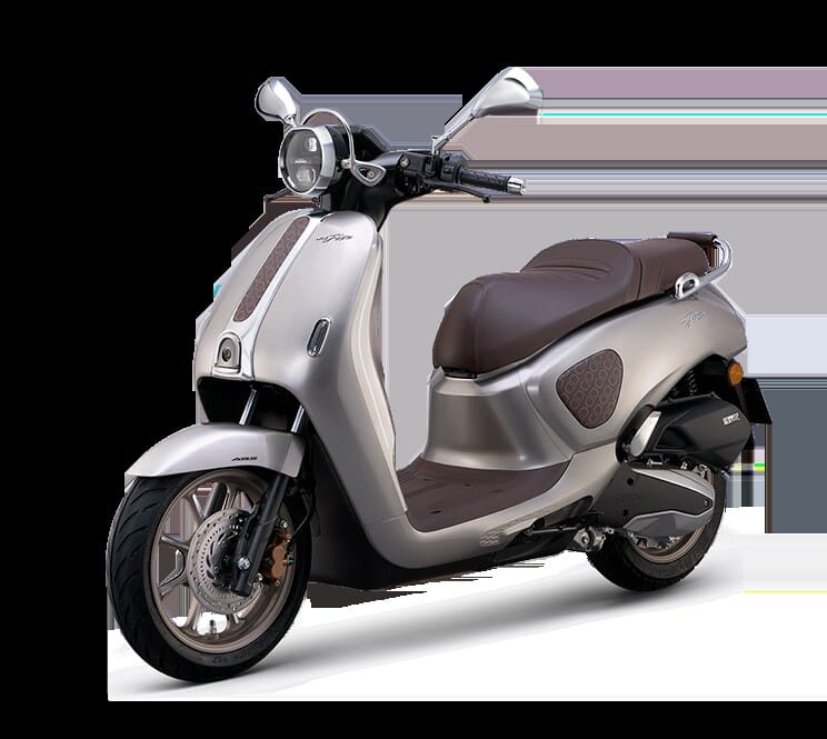 Panel instrumen TFT 7 inci pada Honda NWF150 2026 yang menampilkan navigasi dan tekanan ban (Photo: Wuyang Honda)