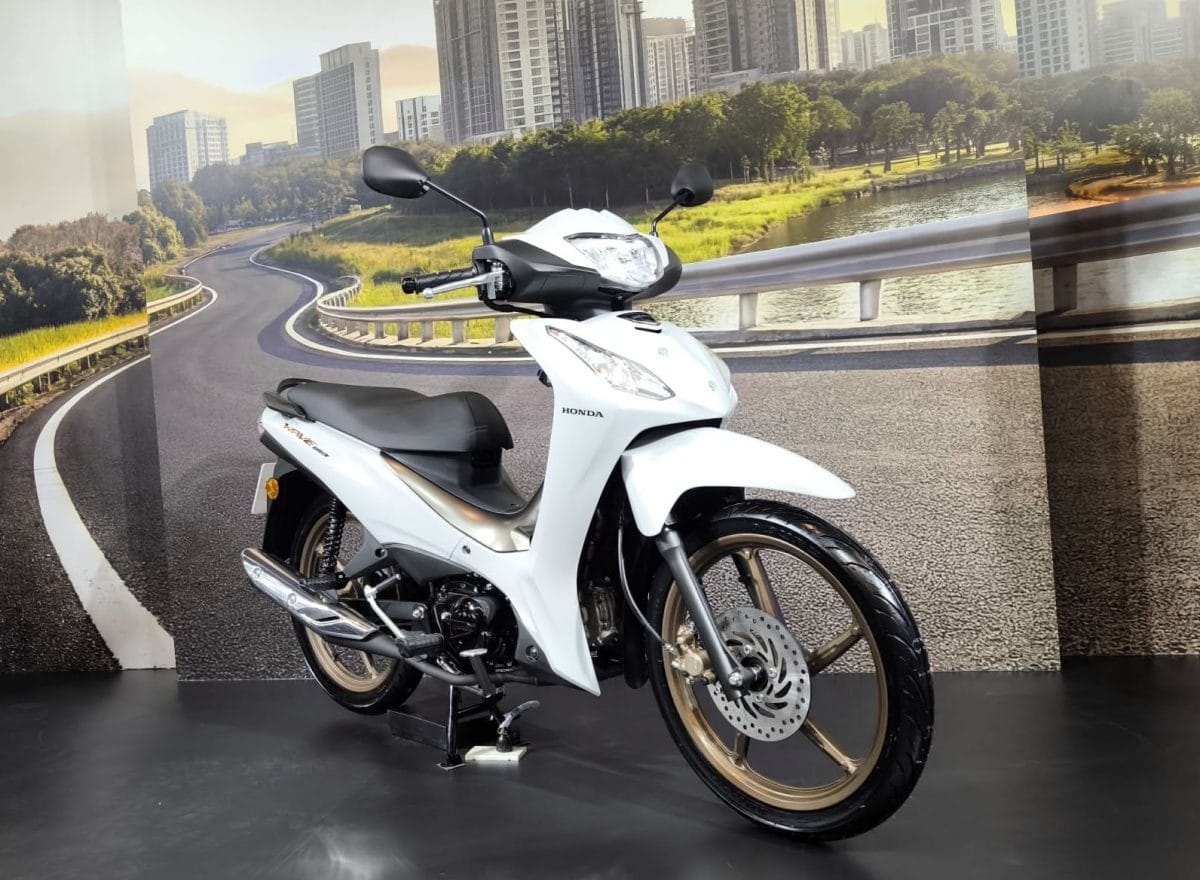 Tampilan depan All New Honda Wave 110 dengan lampu LED modern (Photo: Honda)