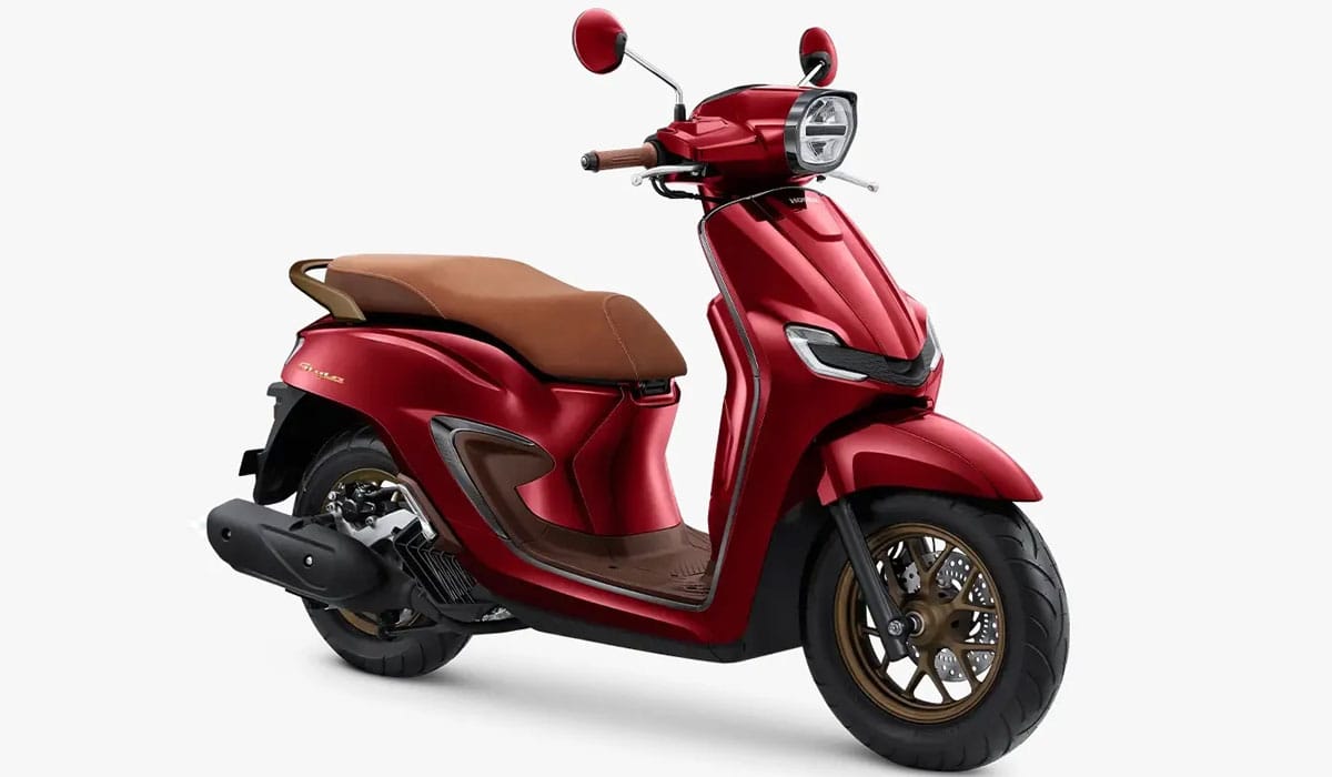 Tampilan depan Honda Stylo 160 2026 dengan desain retro