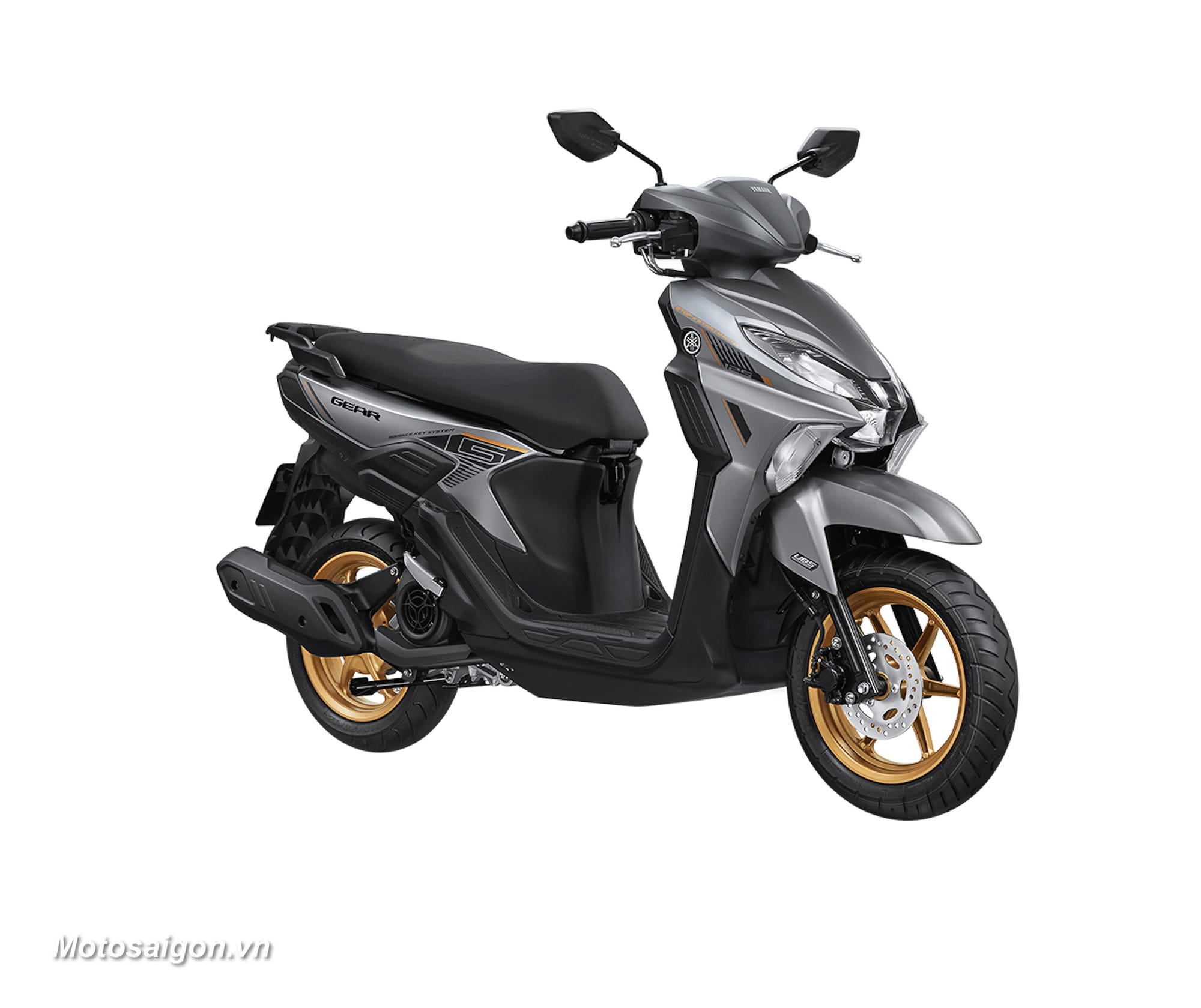 Tampilan depan Yamaha Gear 125 Hybrid 2026 berwarna biru yang baru saja diluncurkan (Photo: Yamaha)