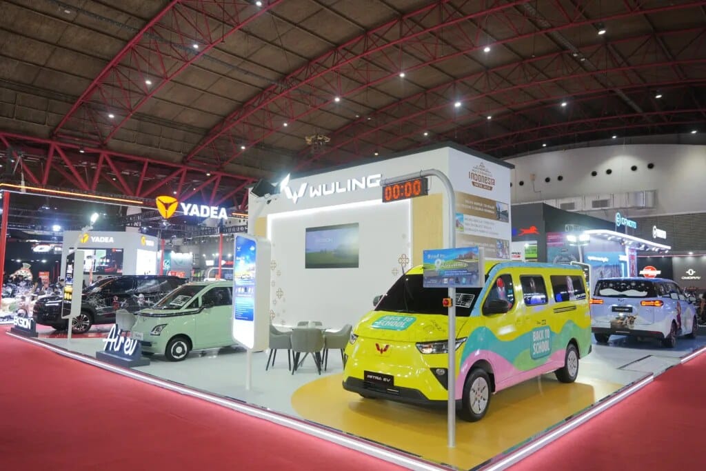 Wuling turut menghadirkan aktivitas interaktif berupa ‘9 Second Challenge yang dapat diikuti oleh seluruh pengunjung booth